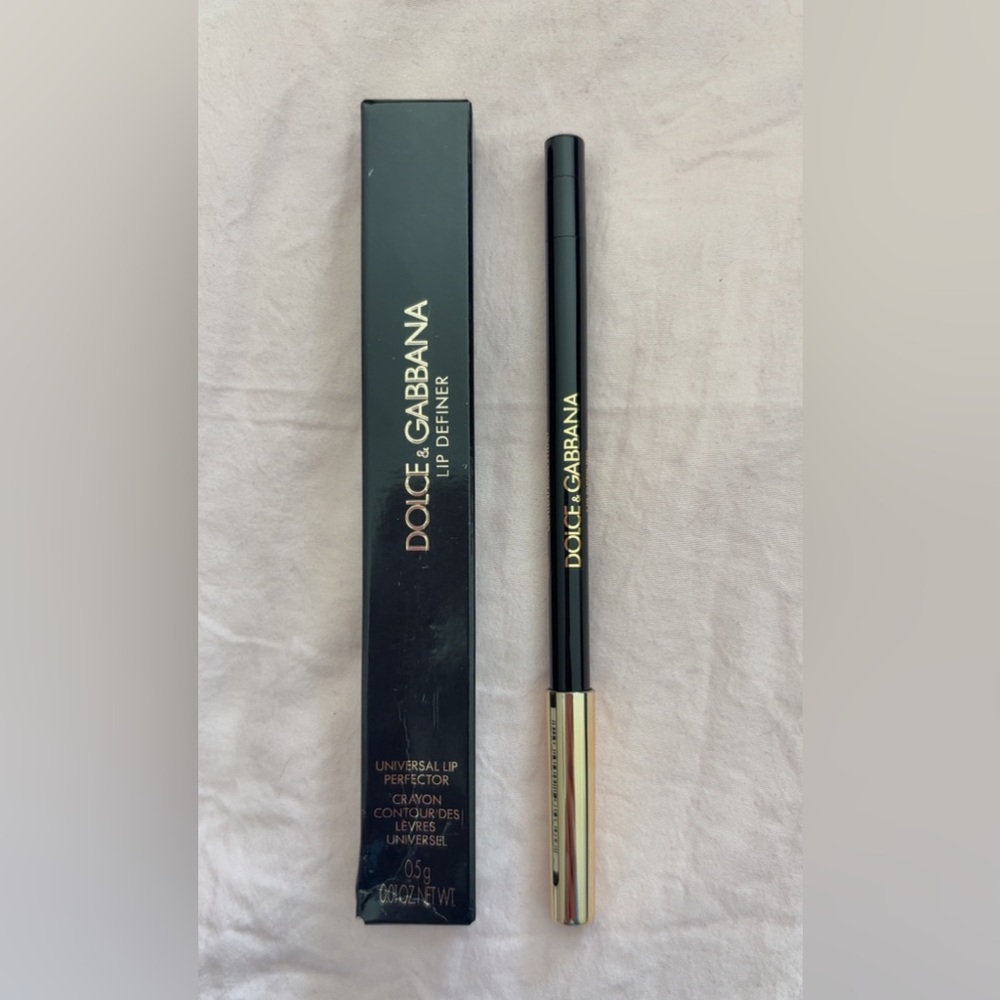 Dolce & Gabbana Lip Liner - universal